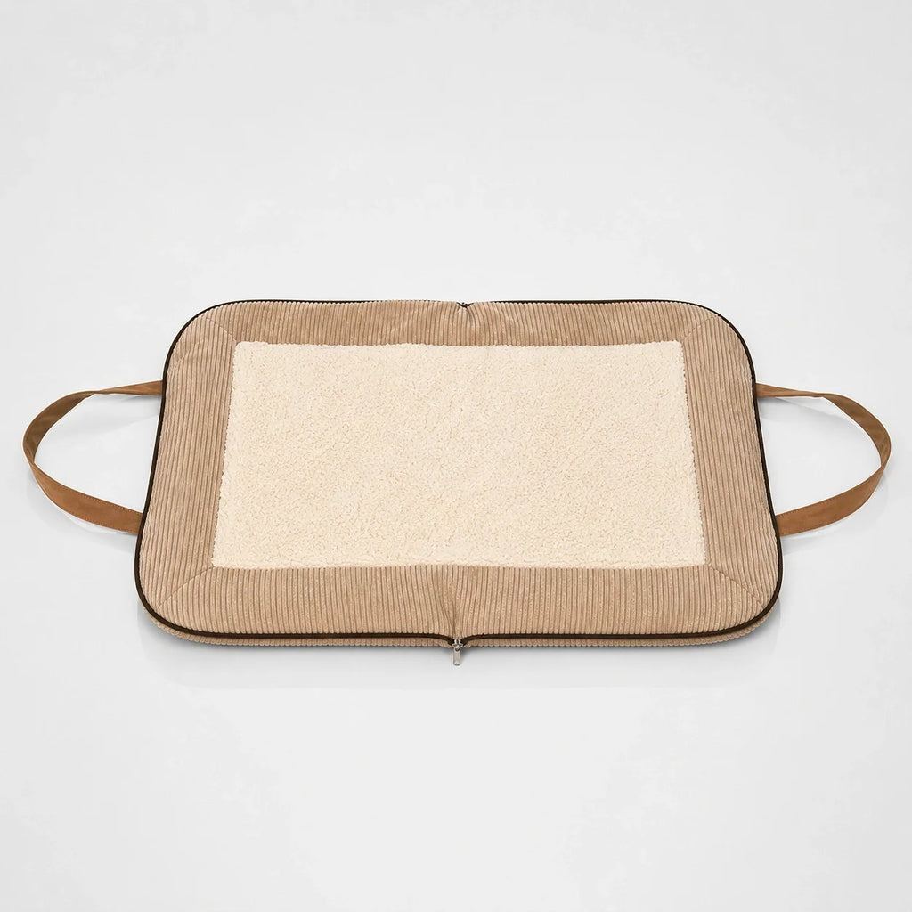 Weiche, faltbare Hundereisematte aus Cord mit kuscheligem Teddyfutter