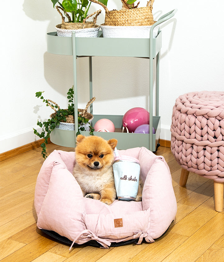 Hundebett aus Leinen in Altrosa mit weicher Memory-Foam-Füllung